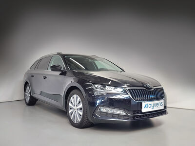 &Scaron;koda SUPERB