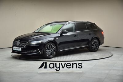 &Scaron;koda Superb Combi