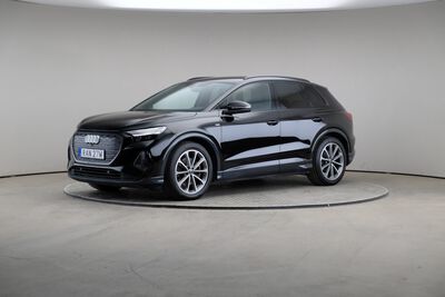 AUDI Q4