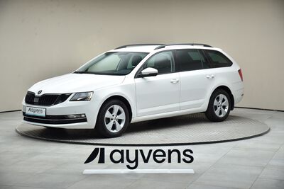 &Scaron;koda Octavia Combi