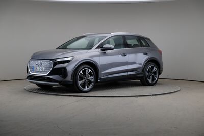 AUDI Q4