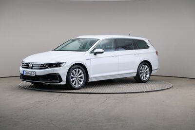 VOLKSWAGEN Passat VOLKSWAGEN Passat