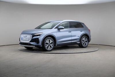 AUDI Q4