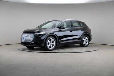 AUDI Q4