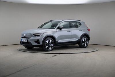 VOLVO EX40