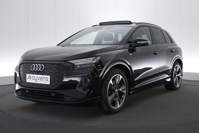 AUDI Q4