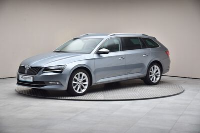 &Scaron;koda Superb Combi