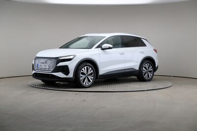 AUDI Q4