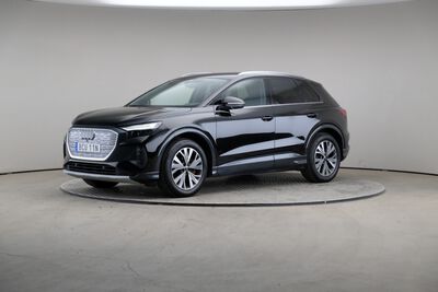 AUDI Q4