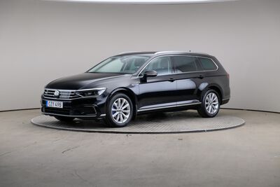 VOLKSWAGEN PASSAT VOLKSWAGEN PASSAT