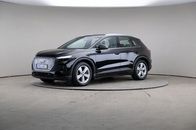 AUDI Q4