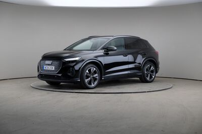 AUDI Q4