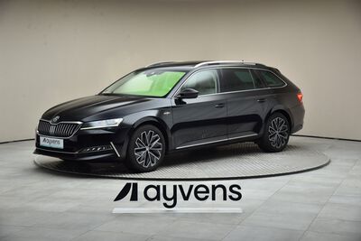 &Scaron;koda Superb Combi